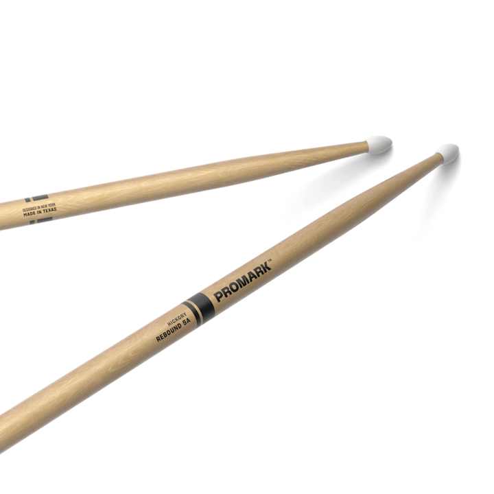 Promark RBH565N Baquetas Rebote 5A Lacquered Hickory